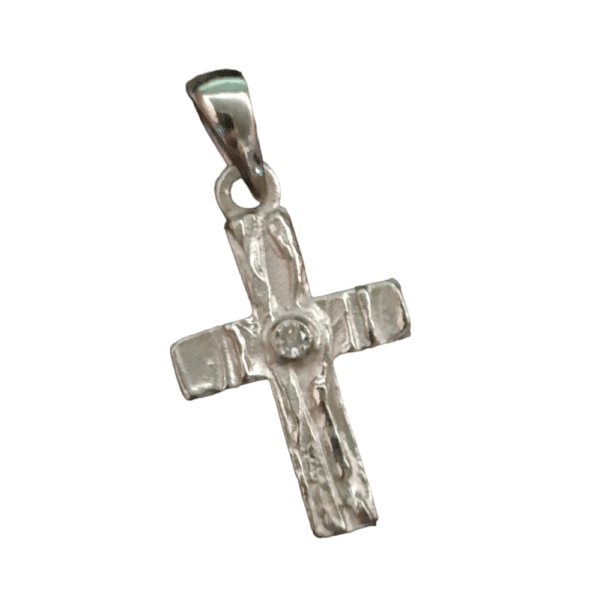 Rippiristi Valkokultaa 16x10mm Zirkonia - Image 2