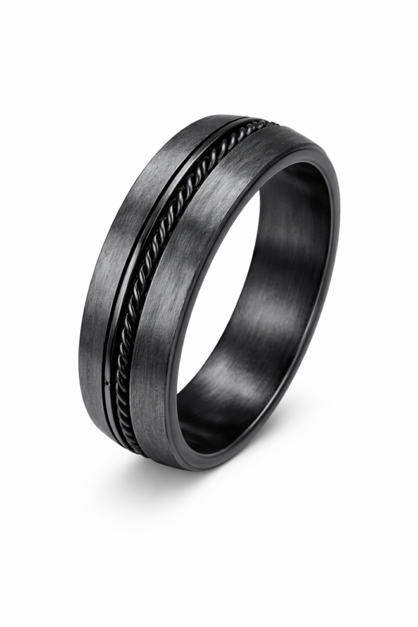 musta hiilikuitusormus miehelle