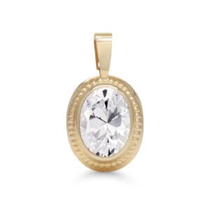 Keltakultainen ovaaliriipus, jossa 6×8 mm kirkas zirkoni.