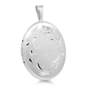 Hopeinen ovaali medaljonki köynnöskaiverruksella