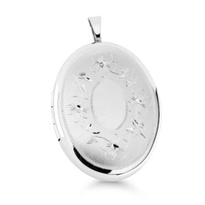 Rodinoitu ovaali hopeamedaljonki köynnöskaiverruksella