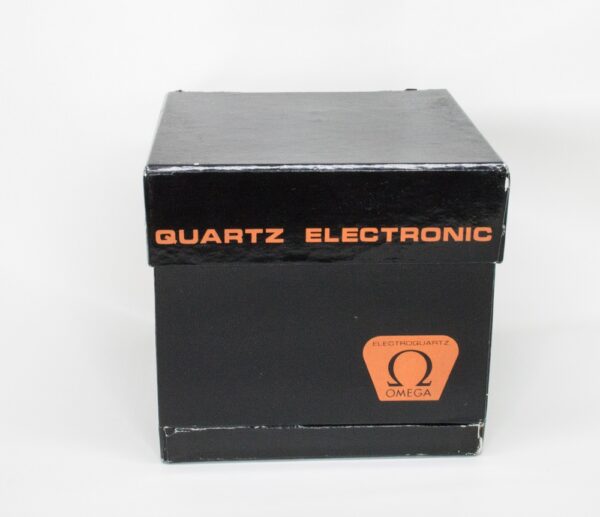 Omega electrobox 8 vintage kellolaatikko